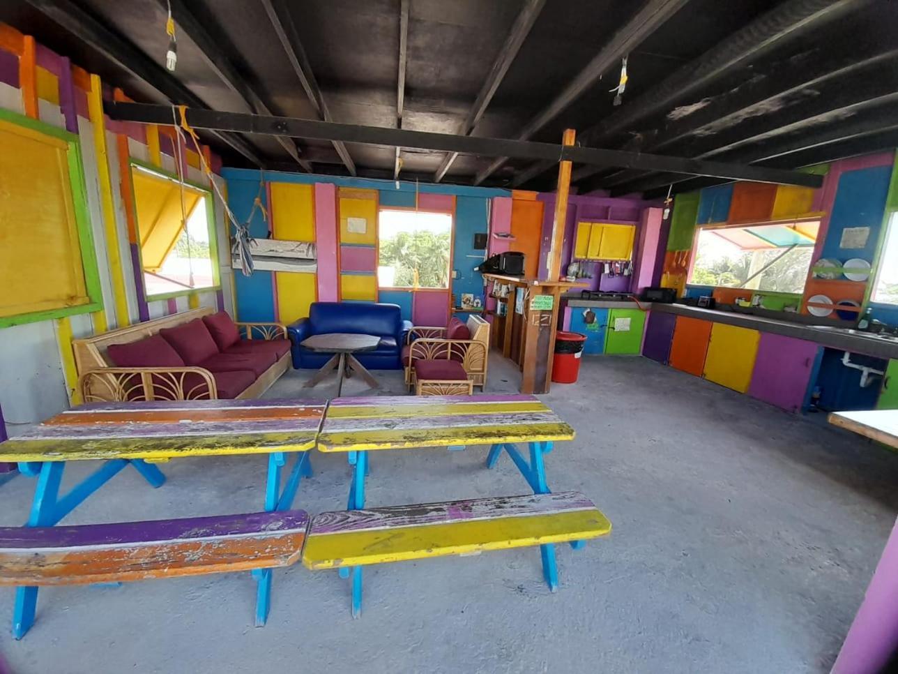 بيت شباب Travellers Palm Backpackers كاي كولكر المظهر الخارجي الصورة